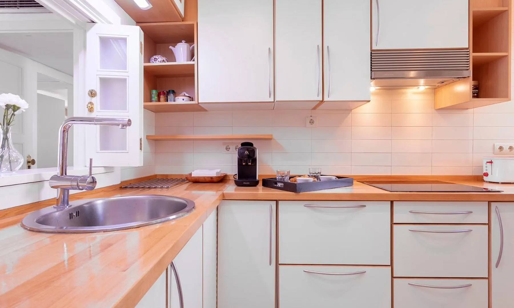 Apartment Playamar Flat In The Beach With Pool, Tennis And Paddle Court, Gardens Torremolinos