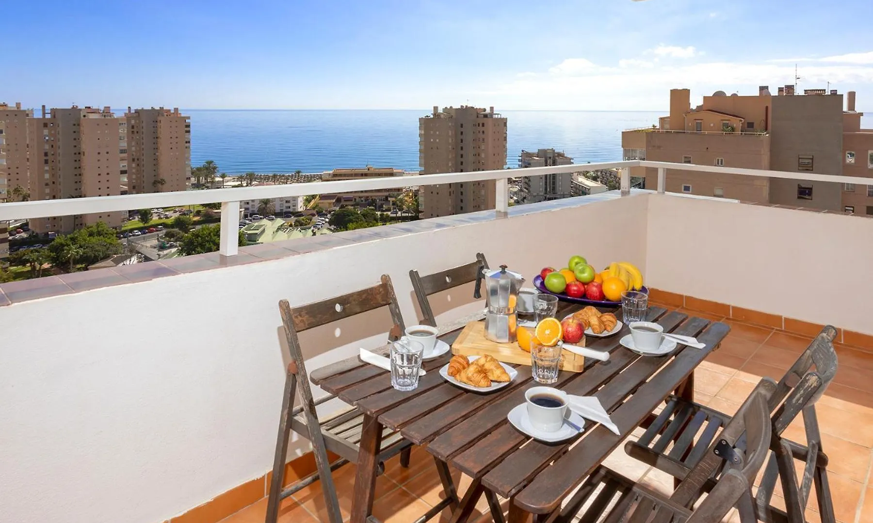 Apartment Playamar Flat In The Beach With Pool, Tennis And Paddle Court, Gardens Torremolinos