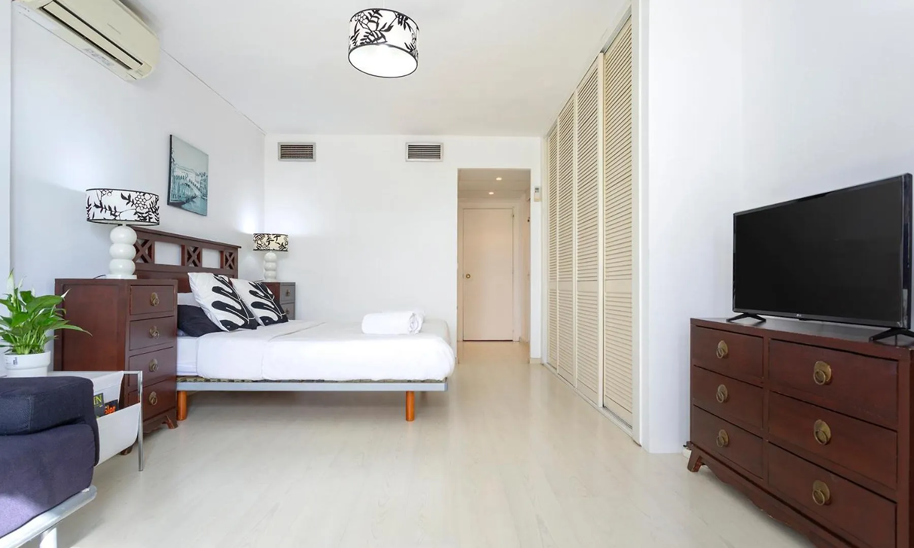 Playamar Flat In The Beach With Pool, Tennis And Paddle Court, Gardens Torremolinos Spagna