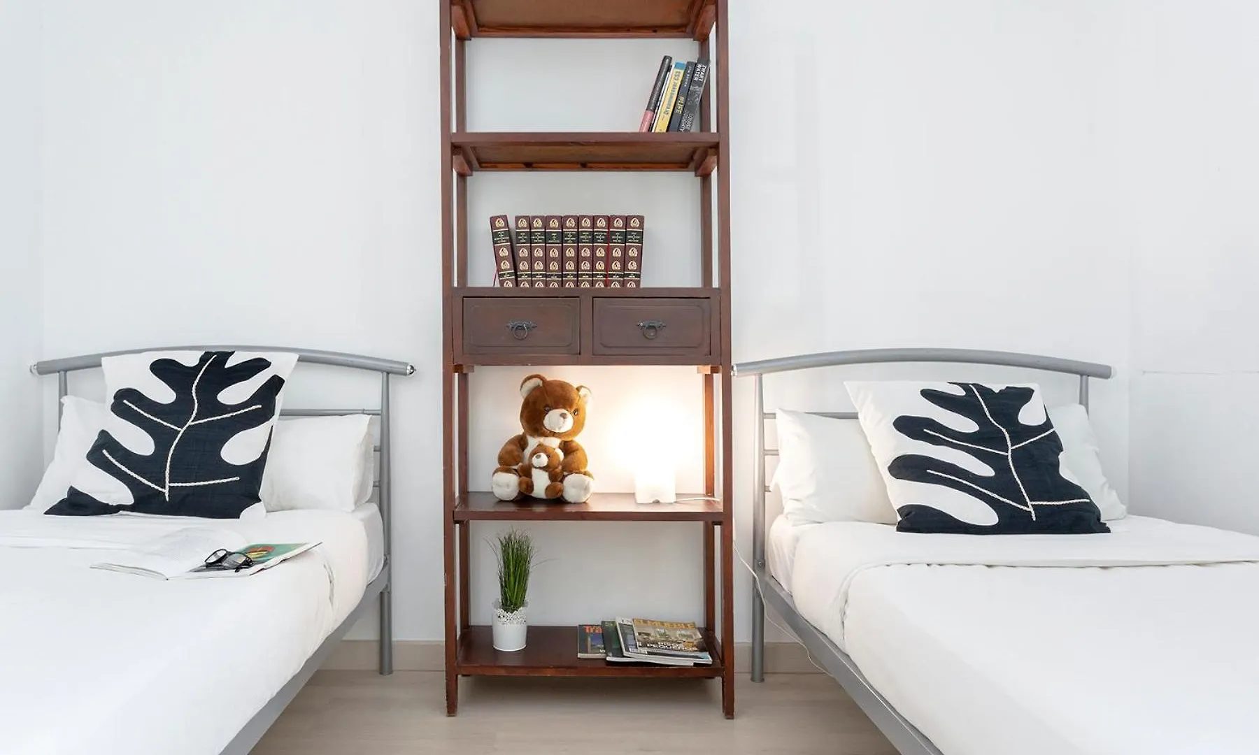 Playamar Flat In The Beach With Pool, Tennis And Paddle Court, Gardens Torremolinos
